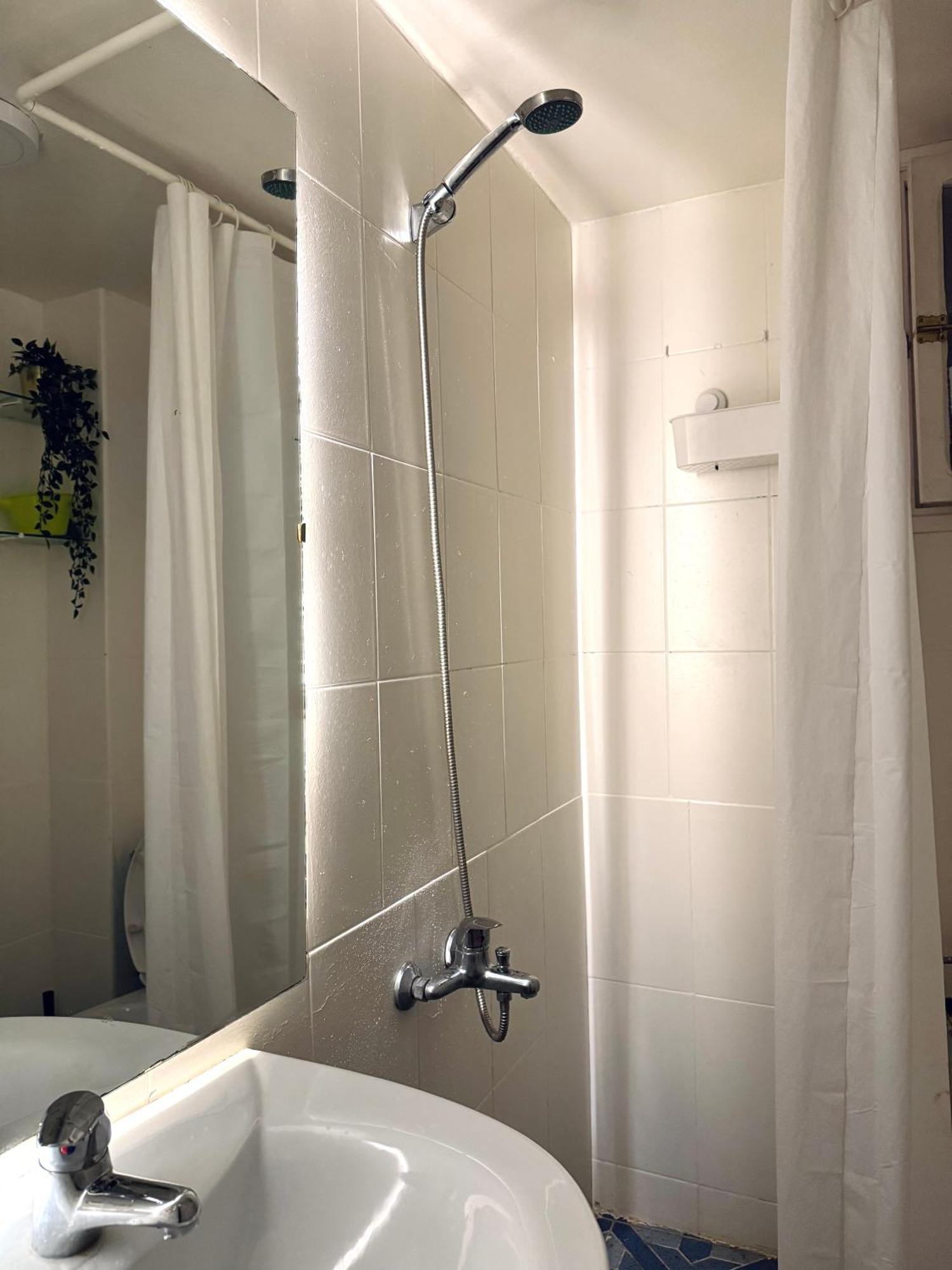 Charming Apartment Heart Of Medina Tetouan 2Br,Balcony, Екстериор снимка